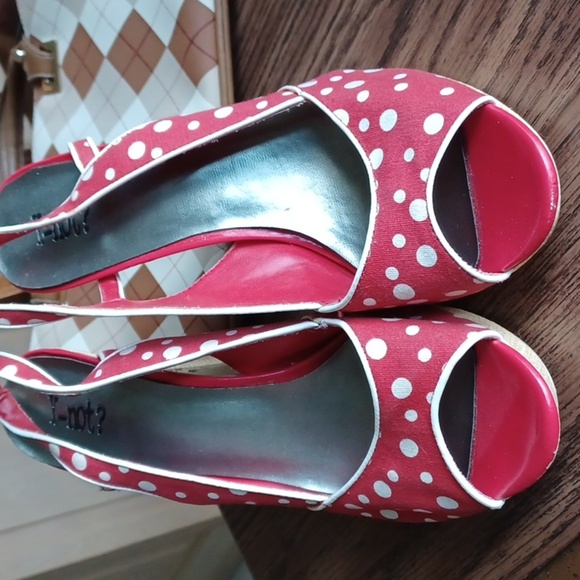 Y-not? RED AND WHITE POLKA DOT HEELS, 5", Vixen!! - Picture 2 of 8